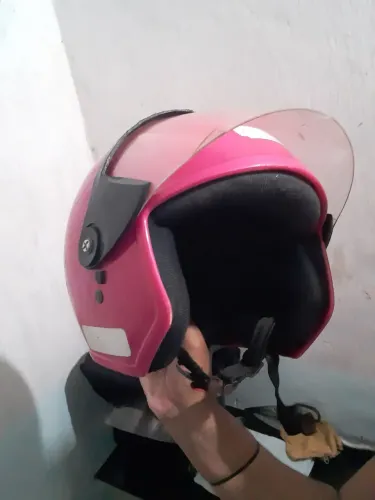 PRA VEND LOGO CAPACETE UZADO ABERTO NUM.58 QUEBRA GALHO NAO ENTREGO RETIRA LOCAL