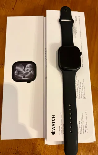 Apple Watch Series 11 - 46mm black NOVO