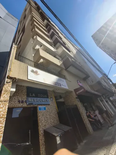 Stúdio Para Locação com Sacada Mobiliado no Centro de Curitiba