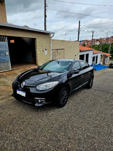 Renault Fluence Sed. Dyn. Plus 2.0 16V Flex Aut. 2015