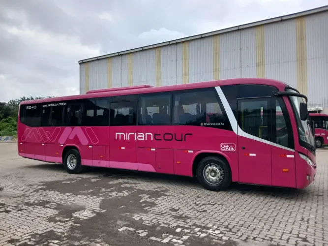 Ônibus rodoviário MB audace