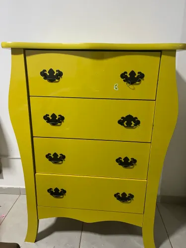 Vendo cômoda