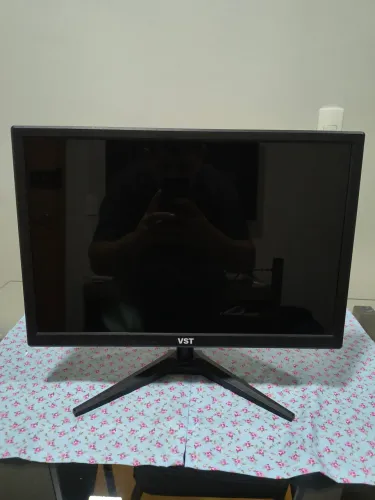 Monitor semi-novo novo