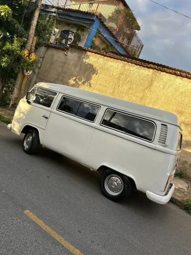 Volkswagen Kombi Standard/ Luxo/ Serie Prata 1998