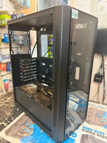 GABINETE GAMER GT/ SEM TAMPAS LATERAIS ..