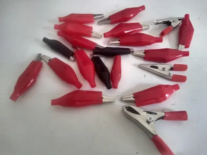 Garra Jacaré  ( 20 pçs pequenas )