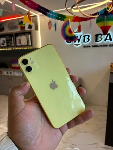 iPhone 11 64GB Amarelo 78% - Loja Fisica