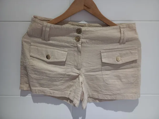 Short bege