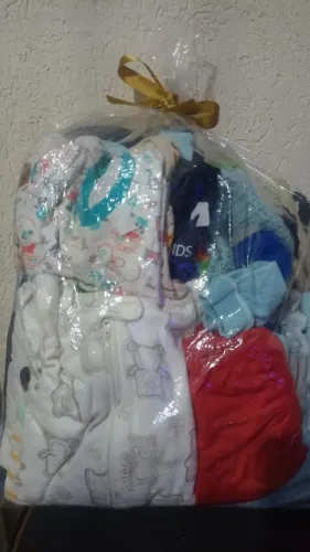 2 Lotinhos de roupas com 30 peças roupinhas,sapatinhos, de Bebê menino tamanho RN,P,M,G