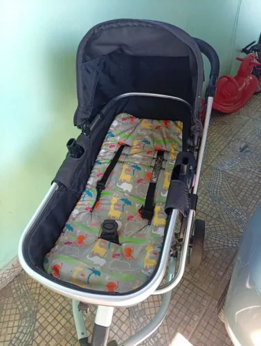 Carrinho de bebe Moisés Safety