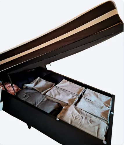 Vendo Cama Box com Baú + Colchão