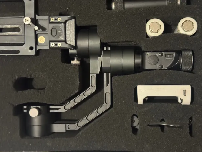 Gimbal De Câmera Zhyiun Crane