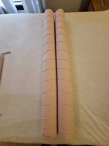 2 ROLINHOS Lateral para berço e caminhas - Ypê Beterraba - 130cm Marca Beterraba