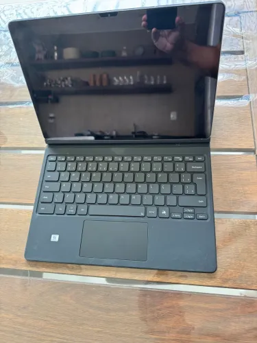 Tablet S10+ Samsung com teclado + Phone Buds3 Pro