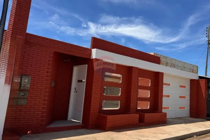 CASA DISPONIVEL PARA LOCAÇÃO