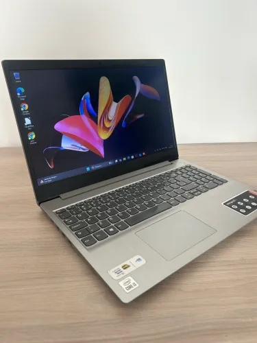 Notebook Lenovo 
