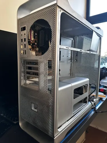 Gabinete Mac Pro / power Mac