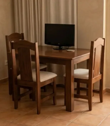 Mesa de Jantar 4 lugares MDF