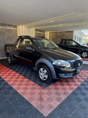 Fiat Strada Trekking 1.4 MPI Fire Flex 8V CE 2012
