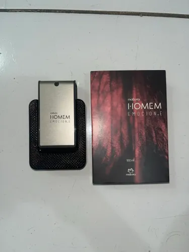 Perfume: homem emocion.e