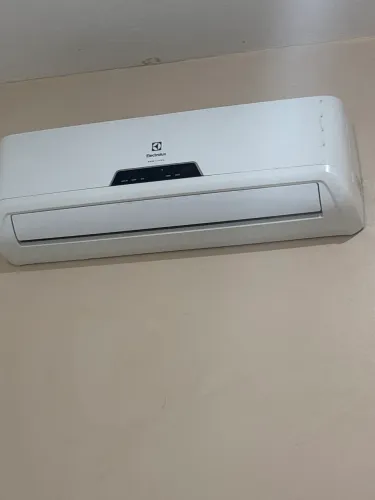 Ar-condicionado 9 mil btus electrolux ecoturbo