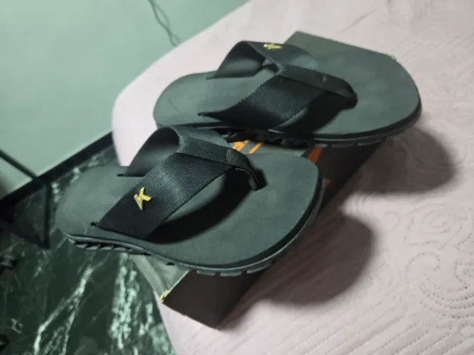 Chinelo Kenner Rakka