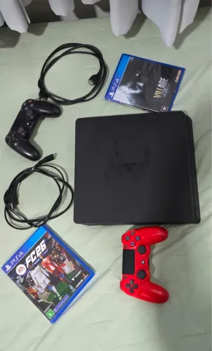 PS4 Slim (Perfeito estado)