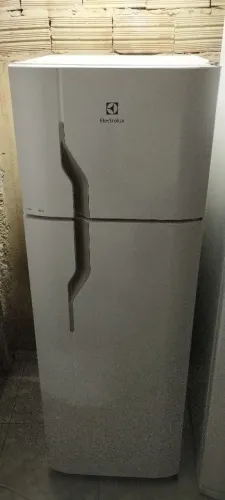 Geladeira Eletrolux 127V