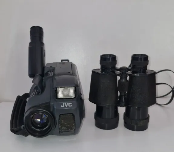 Filmadora jvc videomove gr-ax84 e Binóculos <br>