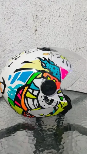 Capacete tamanho 58
