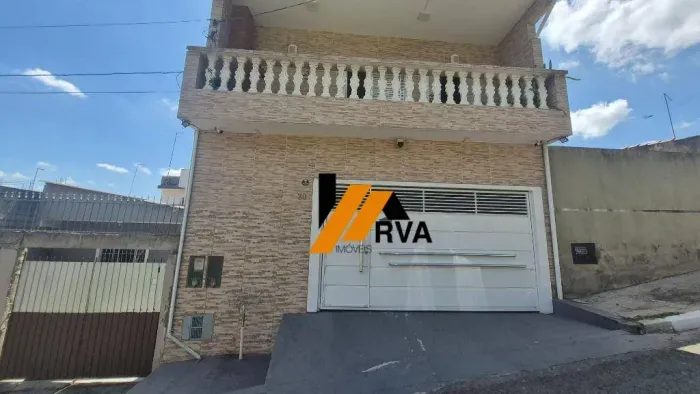 Sobrado com 4 dormitórios à venda, 220 m² por R$ 700.000 - Parque Paulista - Franco da Roc