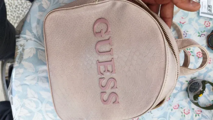 mini mochila Guess Cora Convertible
