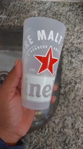 25 Copos Heineken 400ml, por R$ 150,00
