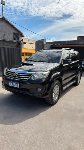 Toyota Hilux SW4 SRV D4-d 4X4 3.0 TDI Dies. AUT 2012