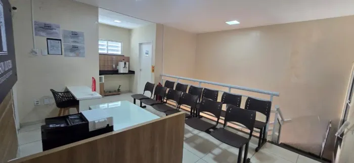 ALUGO SALA COMERCIAL
