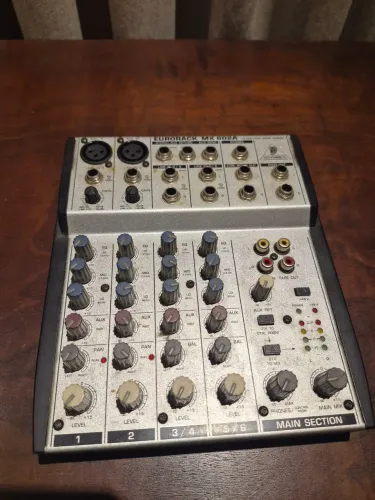 EURORACK MX602A 