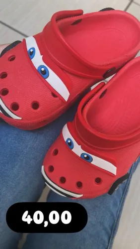 CROCS INFANTIL E JUVENIL