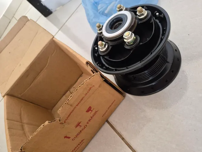 Cubo roda traseira moto Honda NX200 original