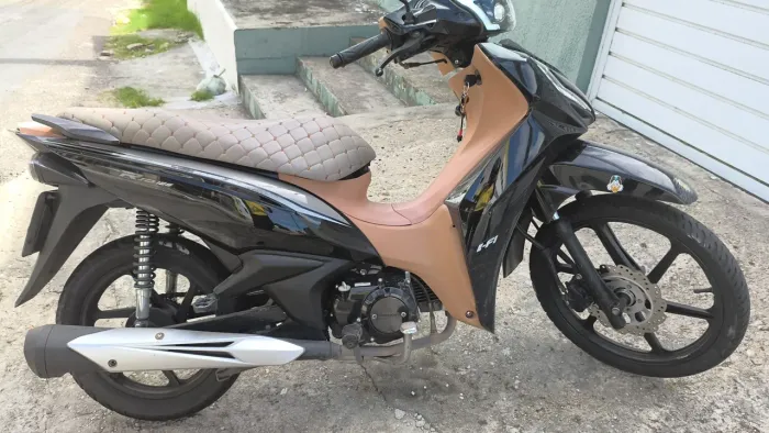 Vendo ou Troco Shineray Rio 125 EFI 2025