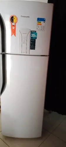 Geladeira Panasonic 