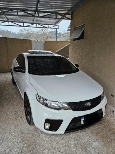 Kia Motors Cerato Koup 2.0 16V Aut. 2012