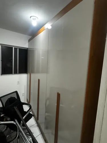 Guarda Roupa