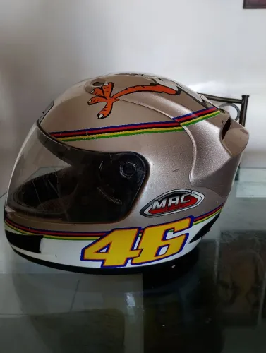 Capacete mac vr46 sem uso
