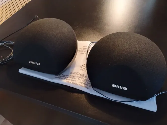 Caixas surround Aiwa modelo SR-R280