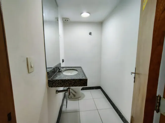Sala Comercial com 3 Salas e 3 Vagas na Glória, Rio de Janeiro