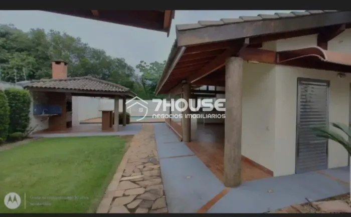 Casa à venda na cidade de Paulínia - bairro Marieta Dian: 1 quarto, 2 banheiros, 4 vagas d