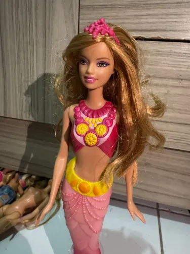 *VENDO BARBIE EM VIDA DE SEREIA 2 - EMBAIXADORAS*
