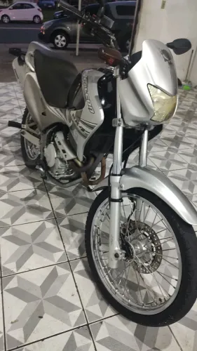 Nx400falcon 2008