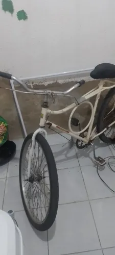 Vendo Uma bicicleta monark ano 81