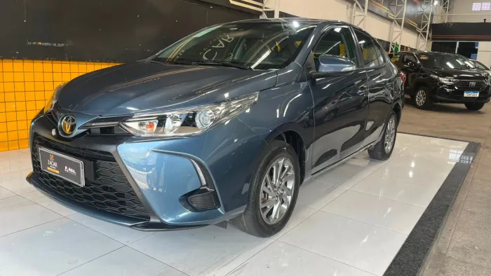 Toyota Yaris XS Sedan 1.5 Flex 16V 4P Aut. 2023